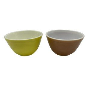 PYREX MCM Nesting Mixing Bowls Harvest 401 B-26 and yellow 401 1.5 QT Vintage